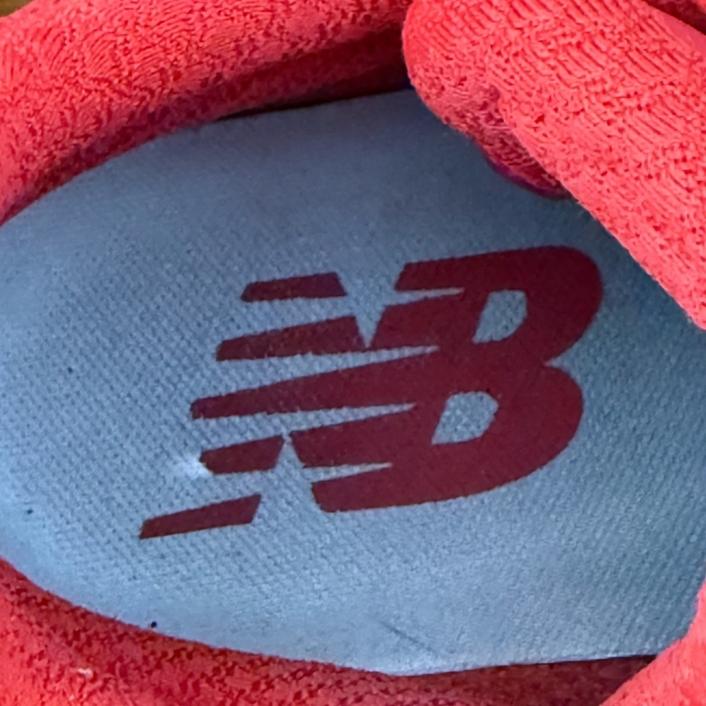 New Balance Red White Men’s TWO WXY v5 Athletic Basketball Sneakers 8.5E Wide - Picture 9 of 10